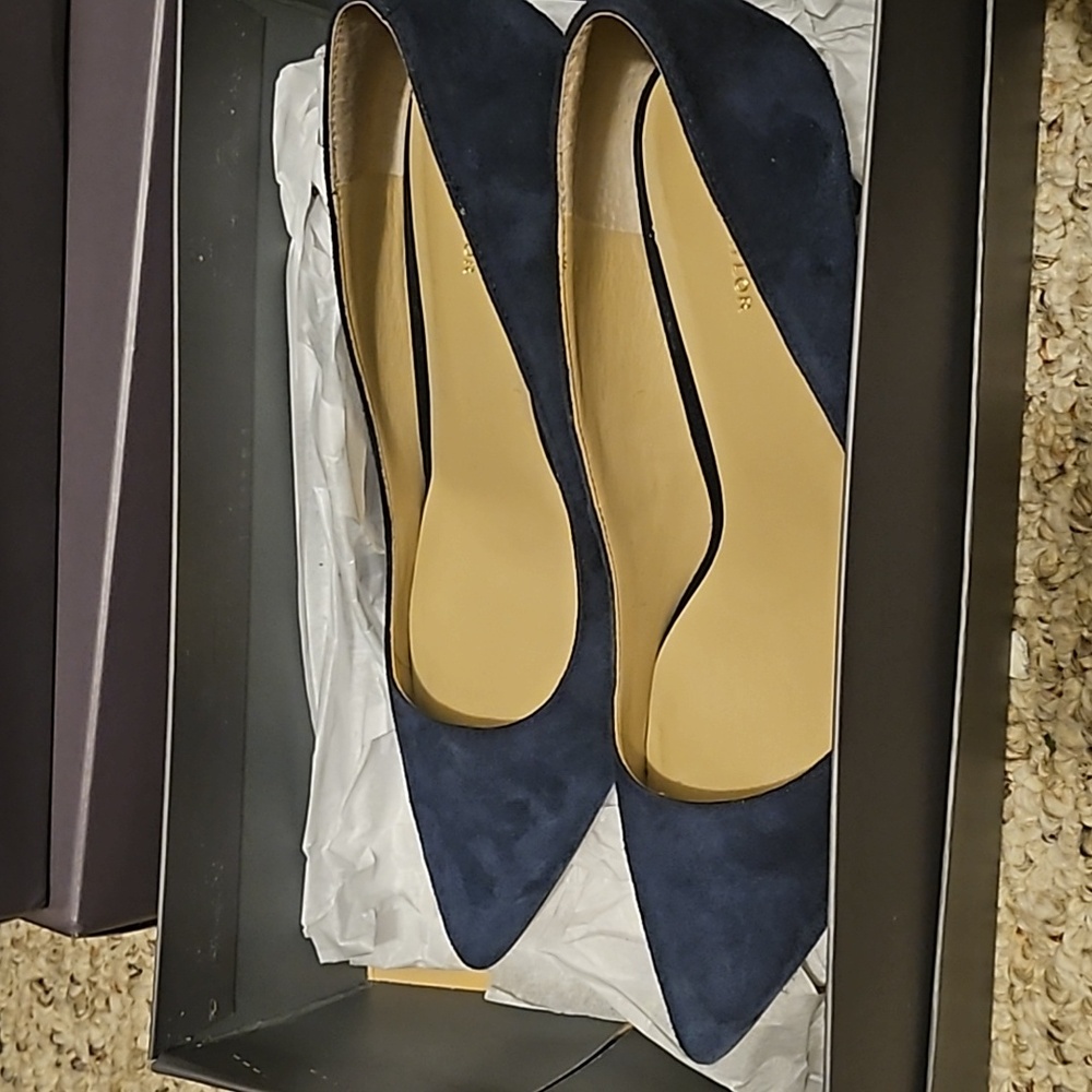 Ann Taylor Pump